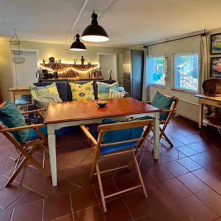 بيت للعطل Liebenswertes Sommerhaus In Seenaehe *