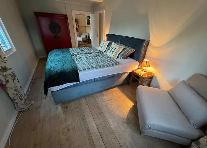 Дом отдыха Liebenswertes Sommerhaus In Seenaehe