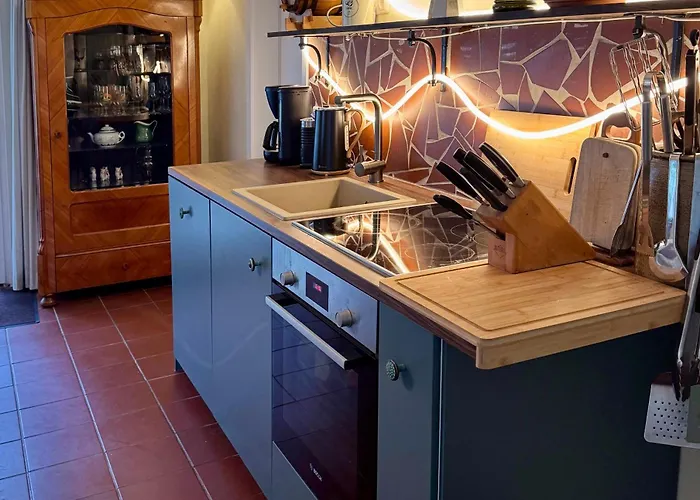 Дом отдыха Liebenswertes Sommerhaus In Seenaehe